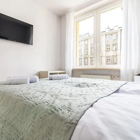 Апартаменты One Bedroom By Rent Like